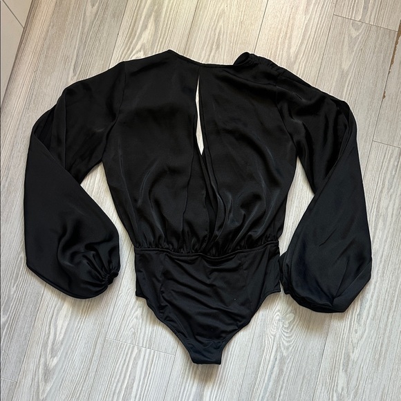 Elegant Black Women's Bodysuit Top - Picture 2 of 4